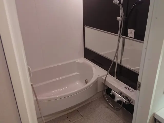 浴室の『カビ』『水アカ』レンジフードの『しつこい油汚れ』丁寧に除去！サービスの画像