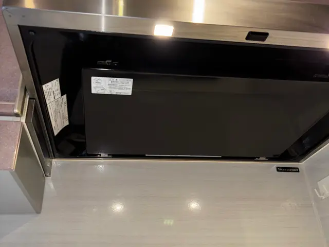 お財布に優しいお得な9000円で!!仕上がり重視で丁寧に作業いたします!!サービスの画像