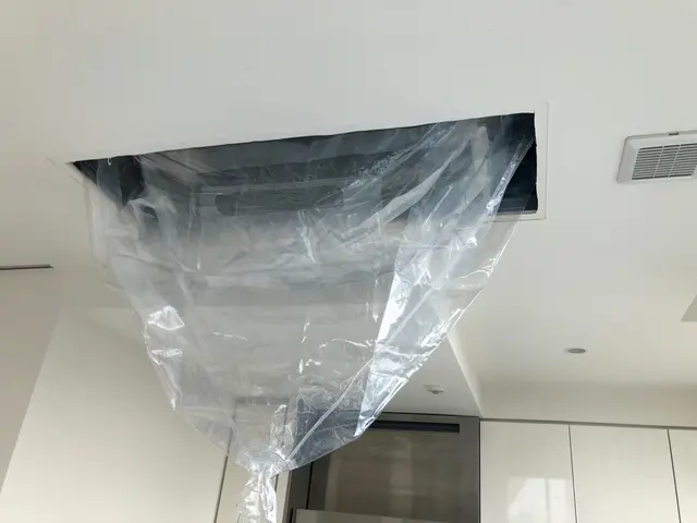 完全分解天井埋込エアコンクリーニング　防カビコートつき！サービスの画像