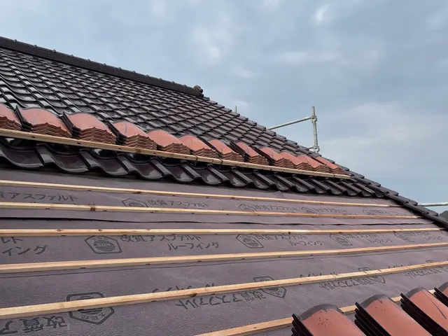 雨漏り修理◎原因を的確に特定し水を止めます!◎まずは現地調査から！◎火災保険適応サービスの画像