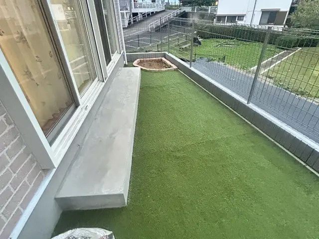 【緊急事態です】人工芝の仕事を下さい！お願いします！サービスの画像