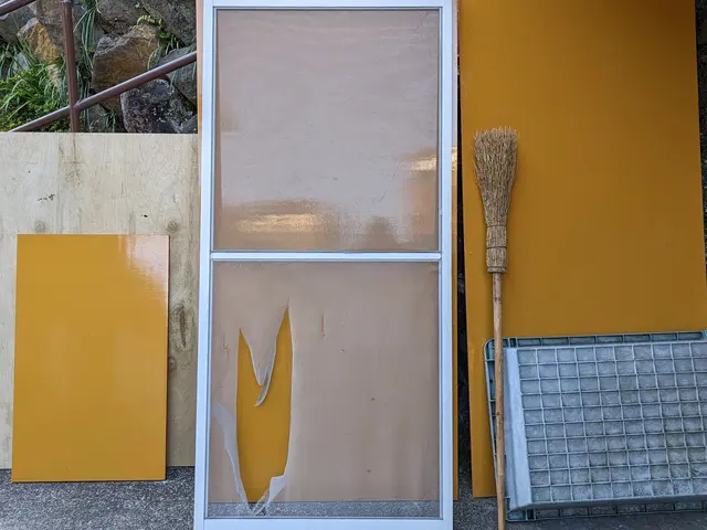 24メッシュ使用◎ペット用網戸、ステンレス網戸、クリアネット張替え可能◎品質保証サービスの画像