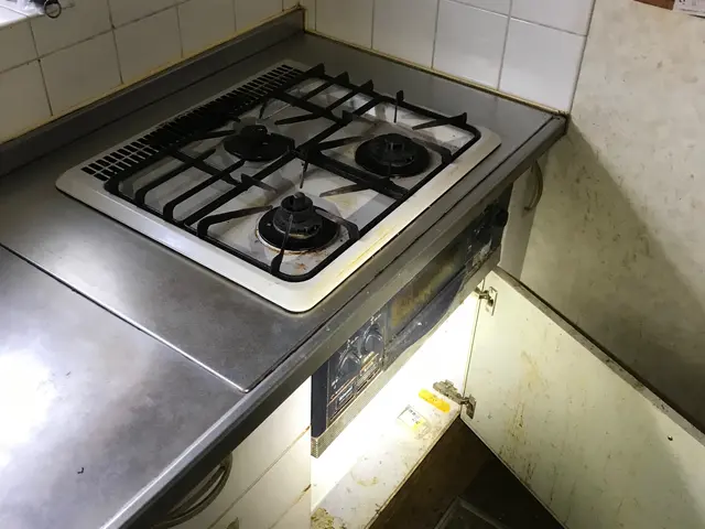 ◆予約から施工まで100%自社対応◆営業時間外も対応OK！丁寧に仕上げますサービスの画像