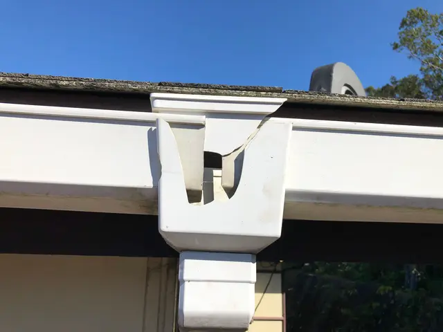 【安価・即対応】雨樋修理お任せください♪サービスの画像