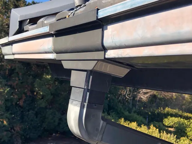 【安価・即対応】雨樋修理お任せください♪サービスの画像