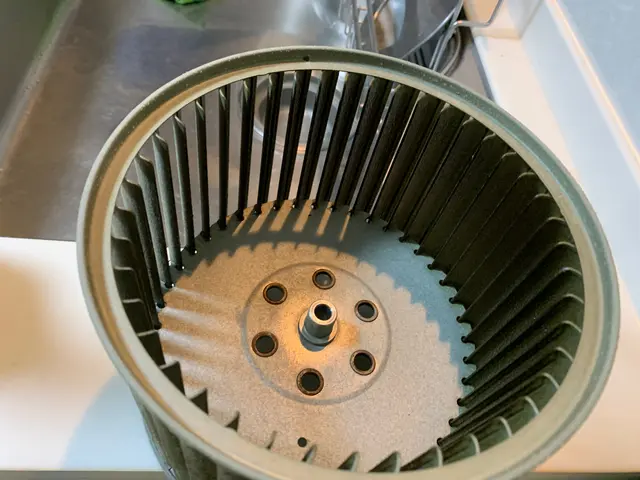 【安心の損害保険に加入】レンジフード＆キッチンの隅々まで綺麗にします。サービスの画像