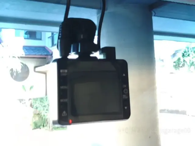 前後工賃15400円。作業時間約1時間～。プロの技術をご指定の場所にお届け！サービスの画像