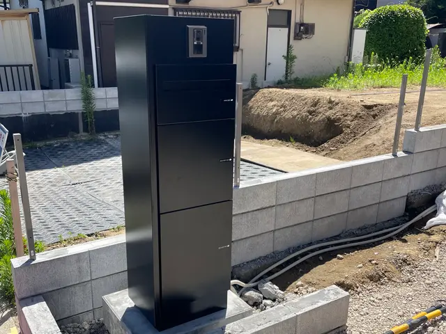 郵便ポストの取り付けサービスの画像