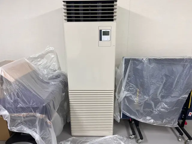 2年以上の実績！700台以上の天井埋込型エアコンを手がけた洗浄専門店サービスの画像