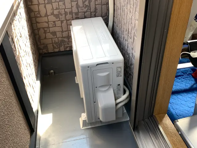 エアコン取替サービスの画像