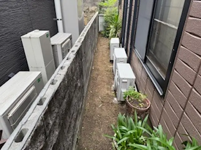 除草＆剪定でお庭をスッキリ！公共交通機関でお伺いいたします。サービスの画像