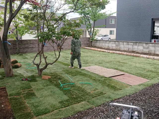 北海道内対応。芝張り作業おまかせください。サービスの画像