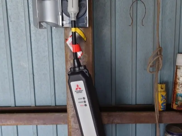 電気ｱﾝﾍﾟｱｰ容量増設　中電申請　分電盤交換　施工承ります。サービスの画像