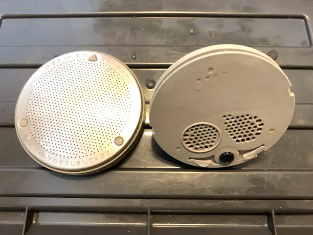 風呂釜（追い焚き）配管洗浄｜汚れ、雑菌を専用洗剤とブラシでゴッソリ清掃サービスの画像