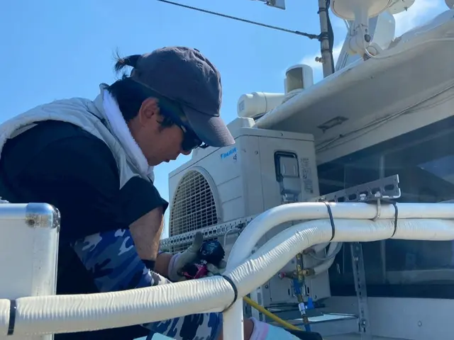 プロの技術でご満足いただけるように心を込めて作業いたしますサービスの画像