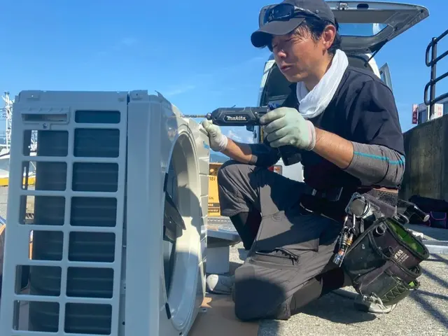 プロの技術でご満足いただけるように心を込めて作業いたしますサービスの画像