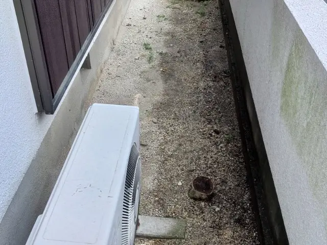 草むしりはお任せください。後片付けもばっちり！サービスの画像