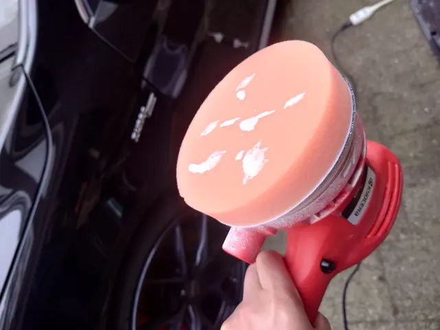 【札幌市発】プロが使用する特殊な洗剤・溶剤を使用！お車の状態に合わせ提案します◎サービスの画像