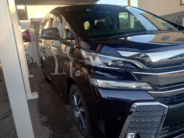 【札幌市発】プロが使用する特殊な洗剤・溶剤を使用！お車の状態に合わせ提案します◎サービスの画像