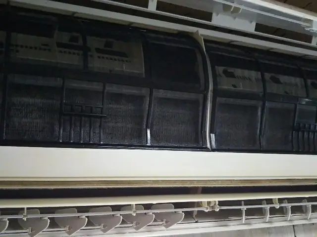 ＜年中無休でキレイをご提供＞有料駐車代当店負担！損害保険加入済み！時間外相談可◎サービスの画像