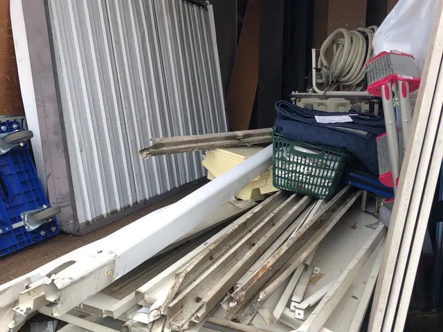 物置解体＆回収　　物置内の不用品もご相談の上で回収可能です！サービスの画像