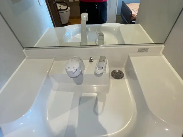 □女性スタッフが丁寧に時間をかけて細部まで作業させていただきます！サービスの画像