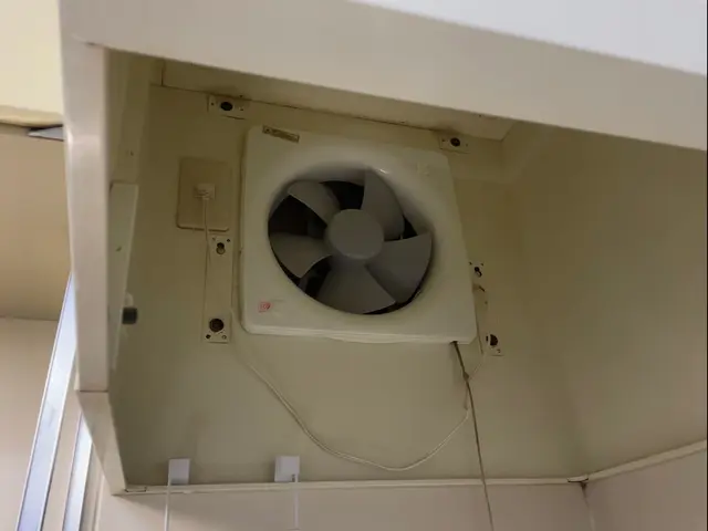 ☆☆プロペラも外してお掃除☆☆自分では取れない油汚れもしっかり落とす♪サービスの画像