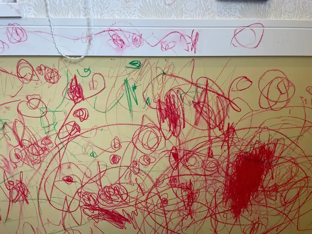 ◇汚れ（カビ・手垢・油）スッキリ壁紙清掃◇日本橋兜町の会社◇各種雑誌掲載サービスの画像