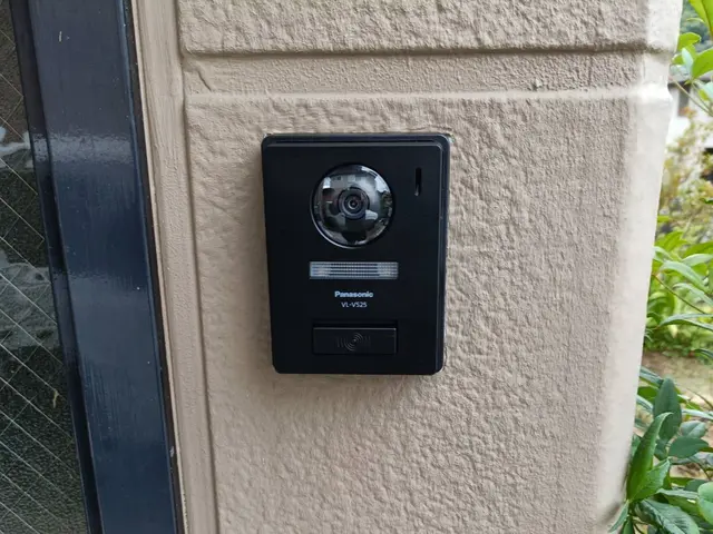 インターホン・ドアホン取付サービスの画像