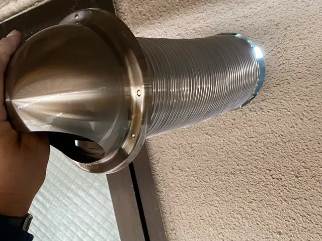 当社で商品の提案や手配。電源回路工事なども対応可能ですので御依頼お待ちしておりすサービスの画像