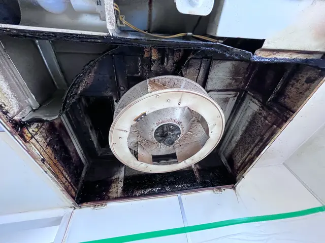 プロの技術でご満足いただけるように心を込めて作業いたしますサービスの画像