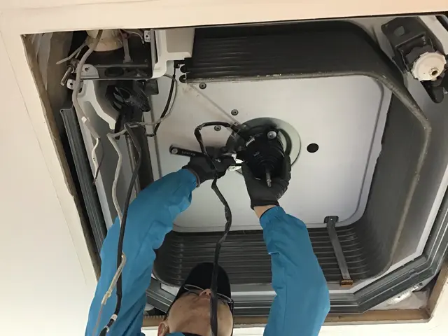 ★丁寧に掃除します★小規模事業所向け【日本エアコンクリーニング協会員】サービスの画像