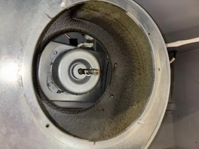 [夫婦で対応します♪]  ♦お手入れが大変な油汚れや水垢もスッキリ♪サービスの画像