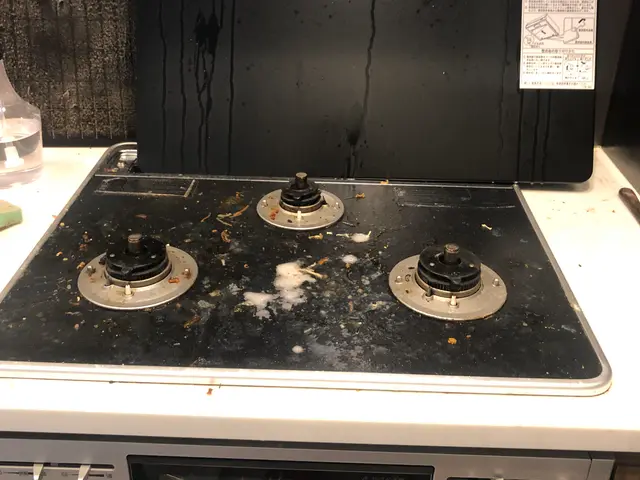 ⌈キッチンクリーニング⌋★頑固な油汚れ★シンクから五徳までキレイ！サービスの画像