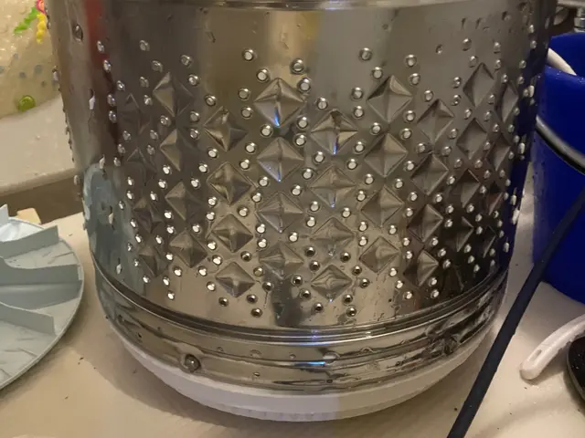 ＜年間100台の実績＞槽のカビや臭いを綺麗にします！日立ビートウォッシュも可能！サービスの画像