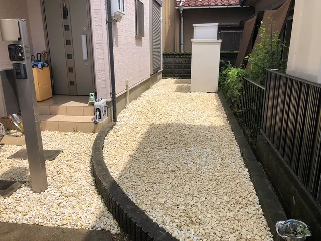 ★防草専門のフォールリバー★材料コミ、ザバーン可！口コミで比べて下さサービスの画像