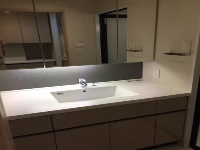 ベースプランニングの中古マンションリノベーションパックご予約の前にお問合せ下さいサービスの画像