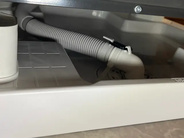 福岡市【洗濯機設置】洗濯機の設置・給水栓・排水ホース接続　給水工事主任技術者在籍サービスの画像