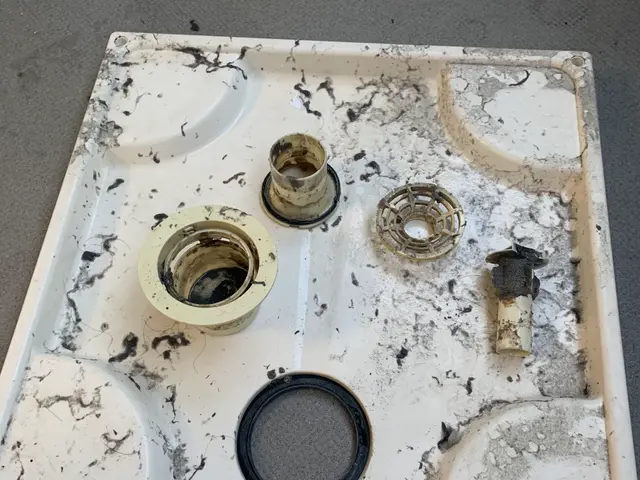 分解洗浄。縦型の洗濯機クリーニング！乾燥機付きは+11,000です。サービスの画像