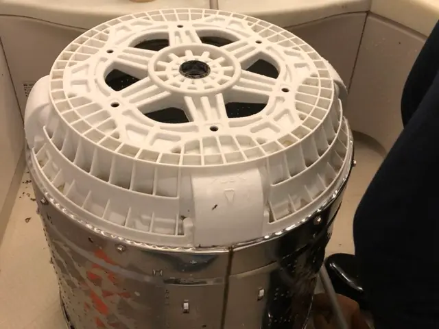 分解洗浄。縦型の洗濯機クリーニング！乾燥機付きは+11,000です。サービスの画像