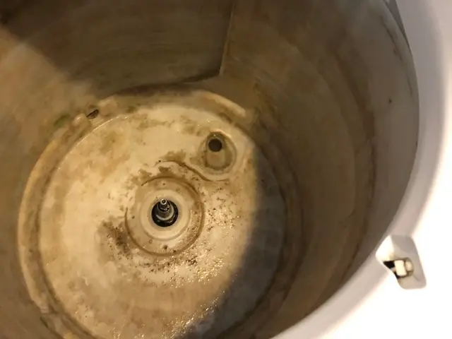 分解洗浄。縦型の洗濯機クリーニング！乾燥機付きは+11,000です。サービスの画像