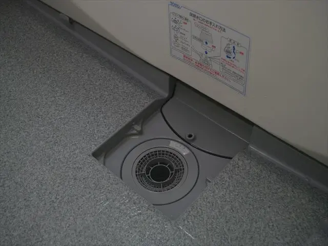 【毎月450件の実績と評価】浴室クリーニング（カビ、水あか徹底除去！）サービスの画像