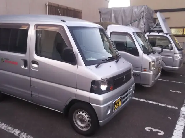 【不要品回収・軽トラック積み放題・回収物分別不要】☆女性スタッフ・２４時間対応可サービスの画像