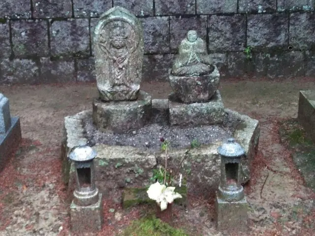 墓石クリーニングサービスの画像