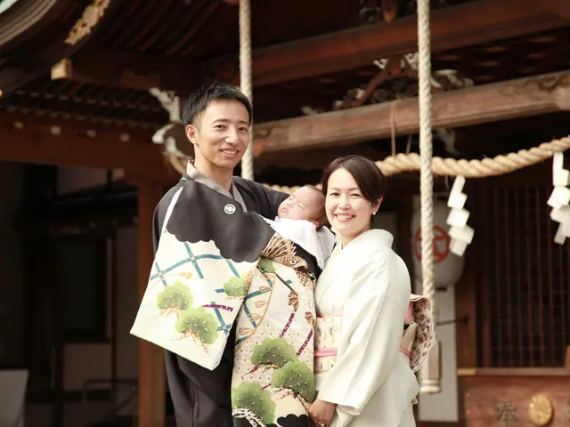 【掛け着レンタル＆着付けサービス】お宮参りの幸せな瞬間を美しく残します