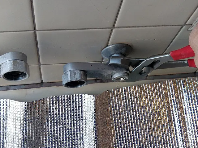 サーモスタット交換致しますサービスの画像