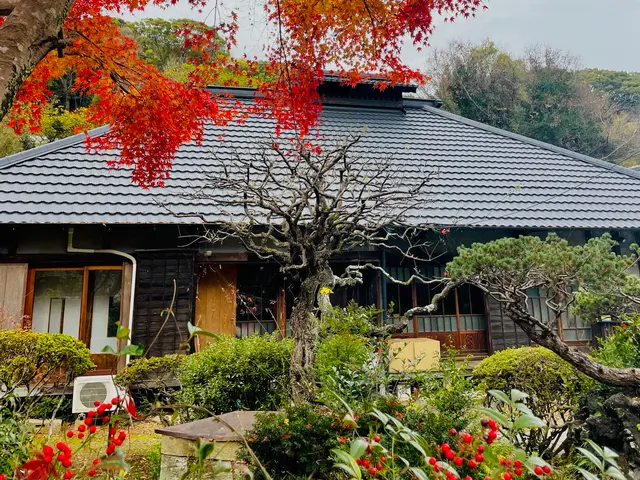 庭園管理士、夫婦で植木屋を営んでおります。お庭のご相談承ります。サービスの画像