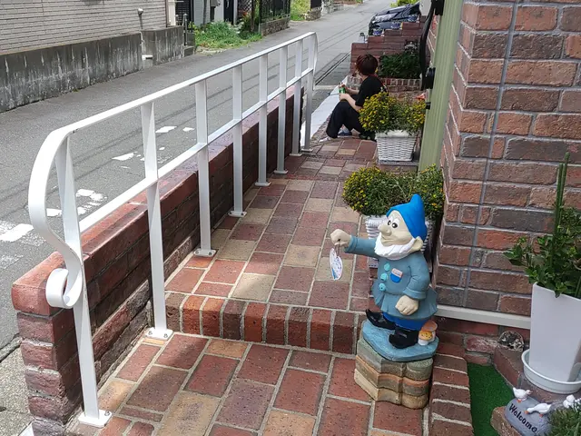 有ると助かる手摺り取り付け施工サービスの画像