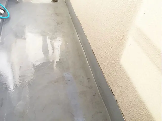 高圧洗浄機を使用し、仕上がり重視で丁寧に作業いたします！サービスの画像