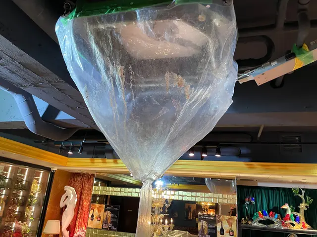 損害保険加入済み・外注無し年中無休で営業中！サービスの画像